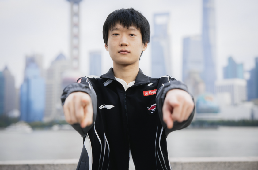 Shanks bày tỏ lòng biết ơn tới người hâm mộ