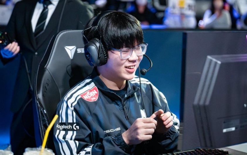 LazyFeel thi đấu cho DRX