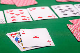 Đánh bài online hợp pháp – Hiểu đúng để tham gia an toàn và bền vững